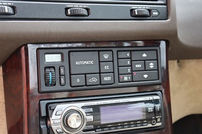 Lot 110 - 1996 Mercedes-Benz SL 320