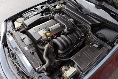 Lot 110 - 1996 Mercedes-Benz SL 320