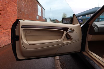 Lot 110 - 1996 Mercedes-Benz SL 320