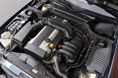 Lot 110 - 1996 Mercedes-Benz SL 320