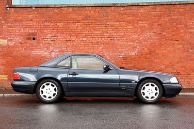 Lot 110 - 1996 Mercedes-Benz SL 320