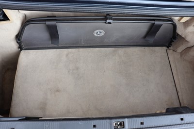 Lot 110 - 1996 Mercedes-Benz SL 320