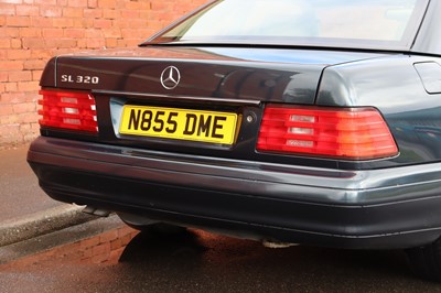 Lot 110 - 1996 Mercedes-Benz SL 320