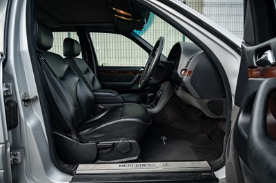 Lot 68 - 1995 Mercedes-Benz S 280 Saloon