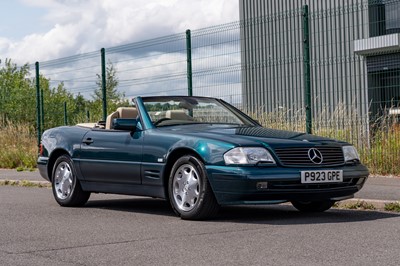 Lot 36 - 1996 Mercedes-Benz SL 320