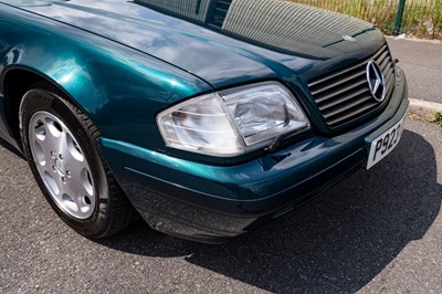 Lot 36 - 1996 Mercedes-Benz SL 320