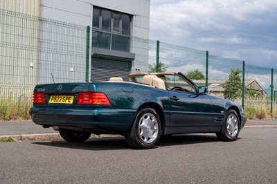 Lot 36 - 1996 Mercedes-Benz SL 320