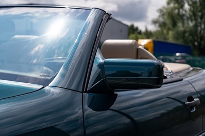 Lot 36 - 1996 Mercedes-Benz SL 320