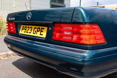 Lot 36 - 1996 Mercedes-Benz SL 320