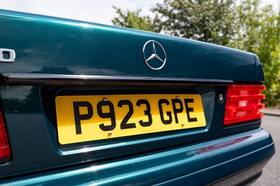 Lot 36 - 1996 Mercedes-Benz SL 320