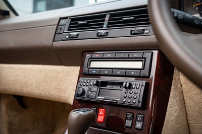 Lot 36 - 1996 Mercedes-Benz SL 320