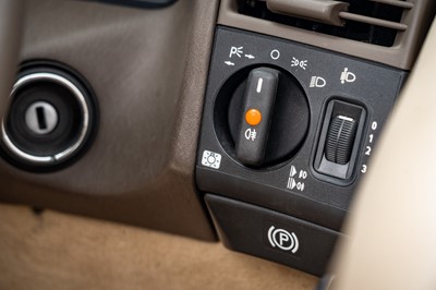 Lot 36 - 1996 Mercedes-Benz SL 320