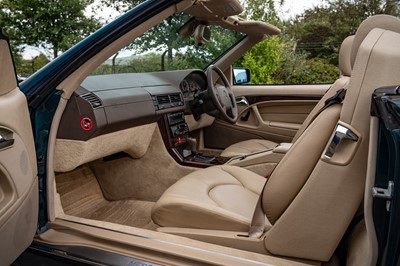 Lot 36 - 1996 Mercedes-Benz SL 320