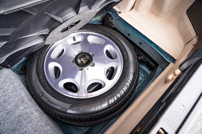 Lot 36 - 1996 Mercedes-Benz SL 320