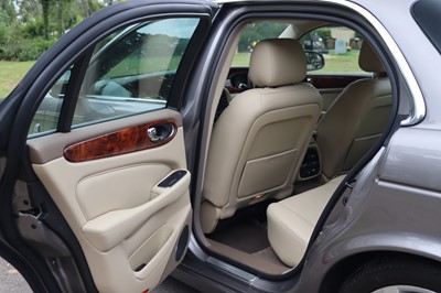 Lot 94 - 2009 Jaguar XJ Executive TDVI