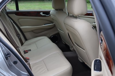 Lot 94 - 2009 Jaguar XJ Executive TDVI