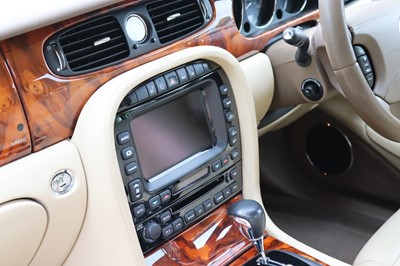 Lot 94 - 2009 Jaguar XJ Executive TDVI