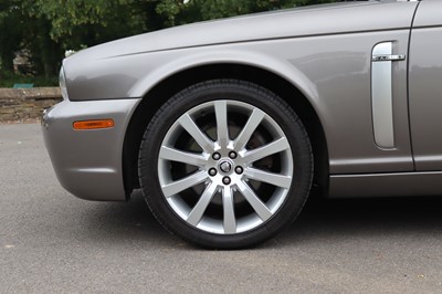 Lot 94 - 2009 Jaguar XJ Executive TDVI