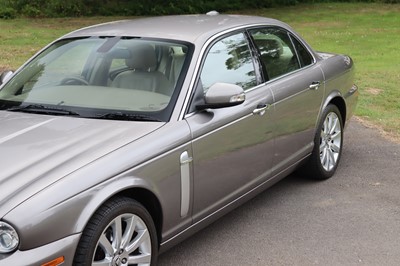 Lot 94 - 2009 Jaguar XJ Executive TDVI