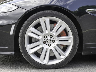 Lot 31 - 2013 Jaguar XKR 5.0 Convertible