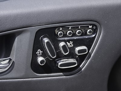 Lot 31 - 2013 Jaguar XKR 5.0 Convertible