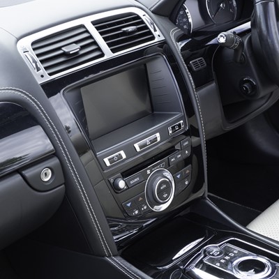 Lot 31 - 2013 Jaguar XKR 5.0 Convertible