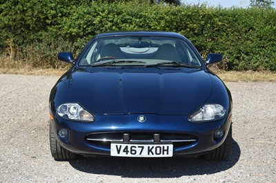 Lot 119 - 1999 Jaguar XK8 4.0 Coupe