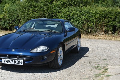 Lot 119 - 1999 Jaguar XK8 4.0 Coupe