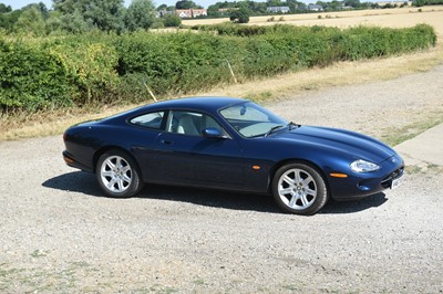 Lot 119 - 1999 Jaguar XK8 4.0 Coupe