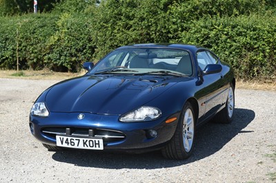 Lot 119 - 1999 Jaguar XK8 4.0 Coupe