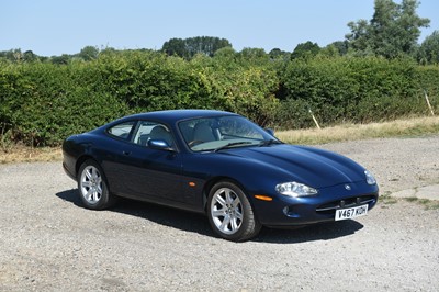 Lot 119 - 1999 Jaguar XK8 4.0 Coupe