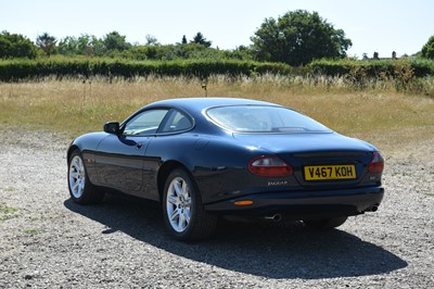 Lot 119 - 1999 Jaguar XK8 4.0 Coupe