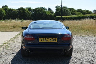 Lot 119 - 1999 Jaguar XK8 4.0 Coupe