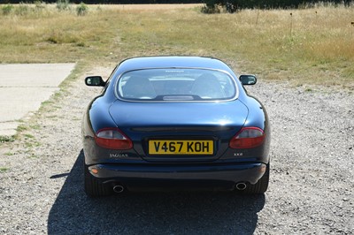 Lot 119 - 1999 Jaguar XK8 4.0 Coupe