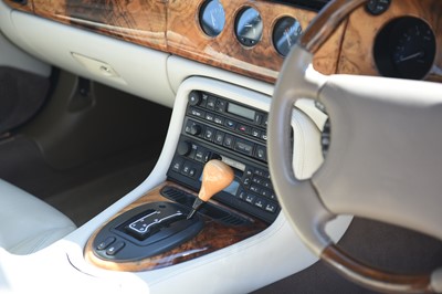 Lot 119 - 1999 Jaguar XK8 4.0 Coupe