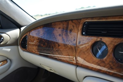 Lot 119 - 1999 Jaguar XK8 4.0 Coupe