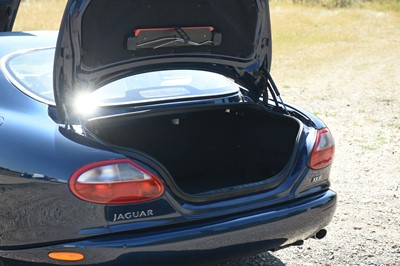 Lot 119 - 1999 Jaguar XK8 4.0 Coupe