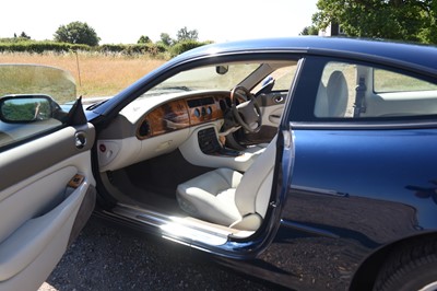 Lot 119 - 1999 Jaguar XK8 4.0 Coupe