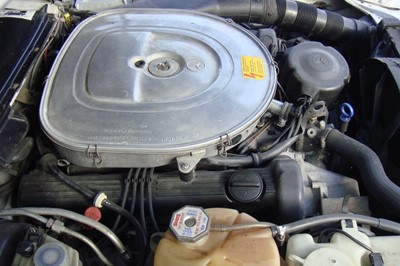 Lot 75 - 1988 Mercedes-Benz 420 SL