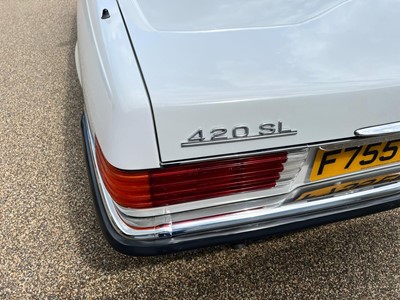 Lot 75 - 1988 Mercedes-Benz 420 SL