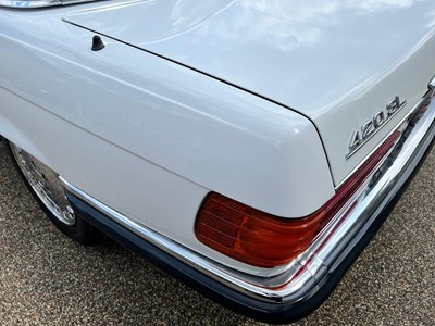 Lot 75 - 1988 Mercedes-Benz 420 SL