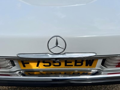Lot 75 - 1988 Mercedes-Benz 420 SL