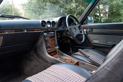 Lot 75 - 1988 Mercedes-Benz 420 SL