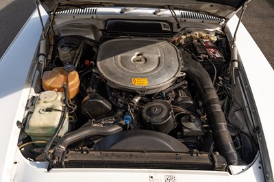 Lot 75 - 1988 Mercedes-Benz 420 SL
