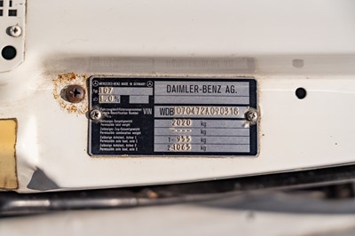 Lot 75 - 1988 Mercedes-Benz 420 SL
