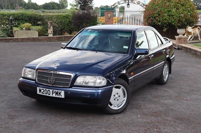 Lot 52 - 1994 Mercedes-Benz C250D