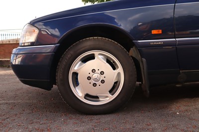 Lot 52 - 1994 Mercedes-Benz C250D