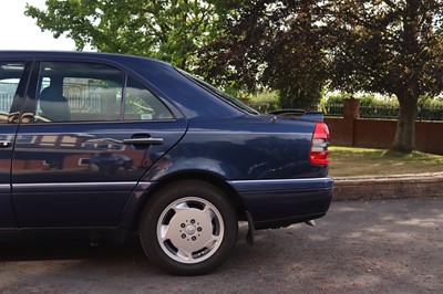 Lot 52 - 1994 Mercedes-Benz C250D