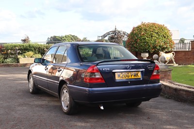 Lot 52 - 1994 Mercedes-Benz C250D