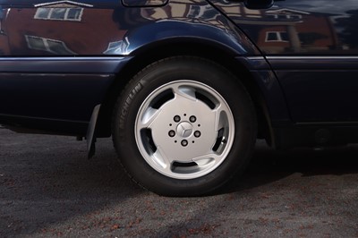 Lot 52 - 1994 Mercedes-Benz C250D